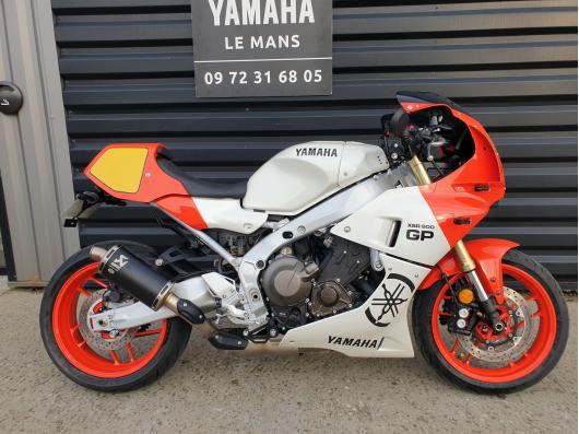 YAMAHA XSR 900 GP