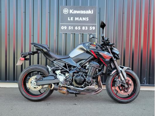KAWASAKI Z 900