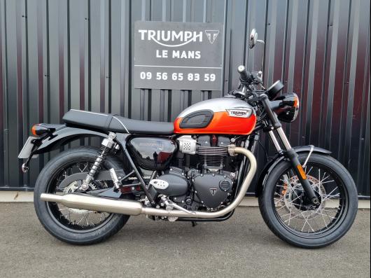 TRIUMPH BONNEVILLE T100 900