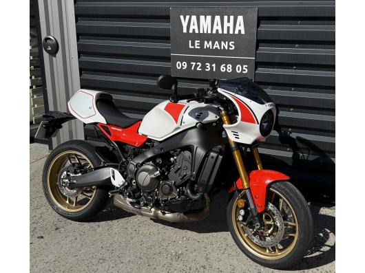 YAMAHA XSR 900