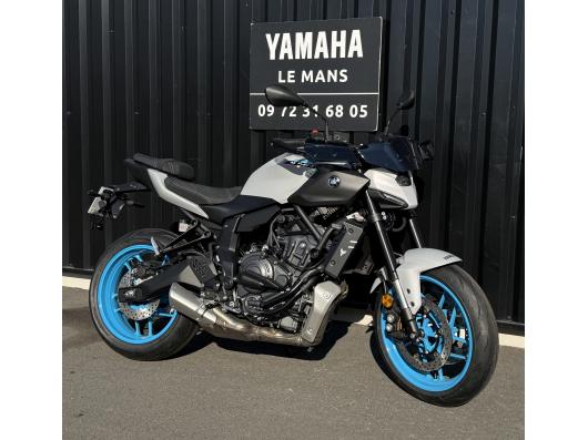 YAMAHA MT-07