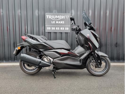 YAMAHA X-MAX 300 TECH MAX