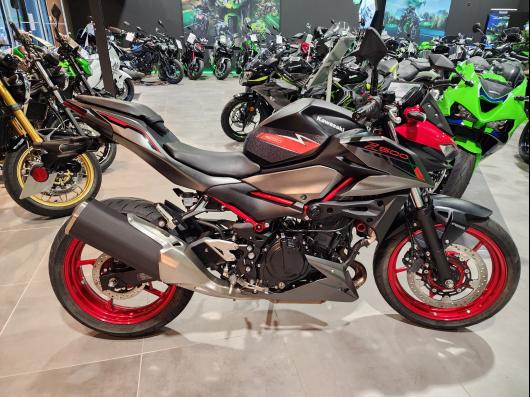 photo-annonce-kawasaki-z500se-z-500-se_6946ae063c28d948712979.jpg