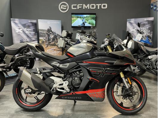 CF MOTO 450 SR