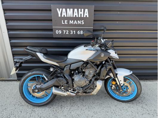 YAMAHA MT-07