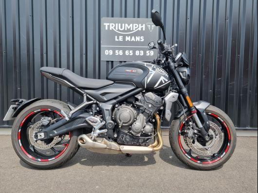TRIUMPH TRIDENT 660